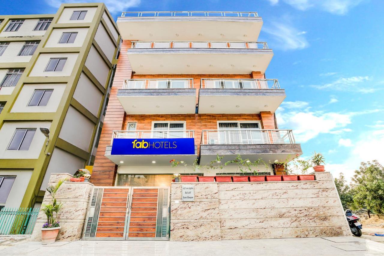Fabhotel Golf Course Sapphire Γκουργκάον Εξωτερικό φωτογραφία